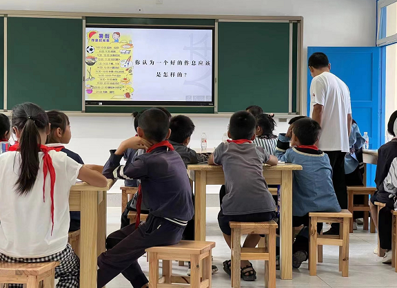 “聯想-田字格未來村小項目”在貴州貞豐縣正式啟動 科技向善，點亮鄉村教育新圖景